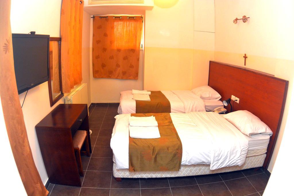 St Thomas Home'S Guesthouse - Йерусалим Екстериор снимка