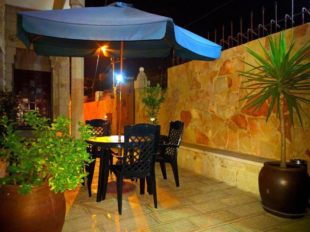 St Thomas Home'S Guesthouse - Йерусалим Екстериор снимка